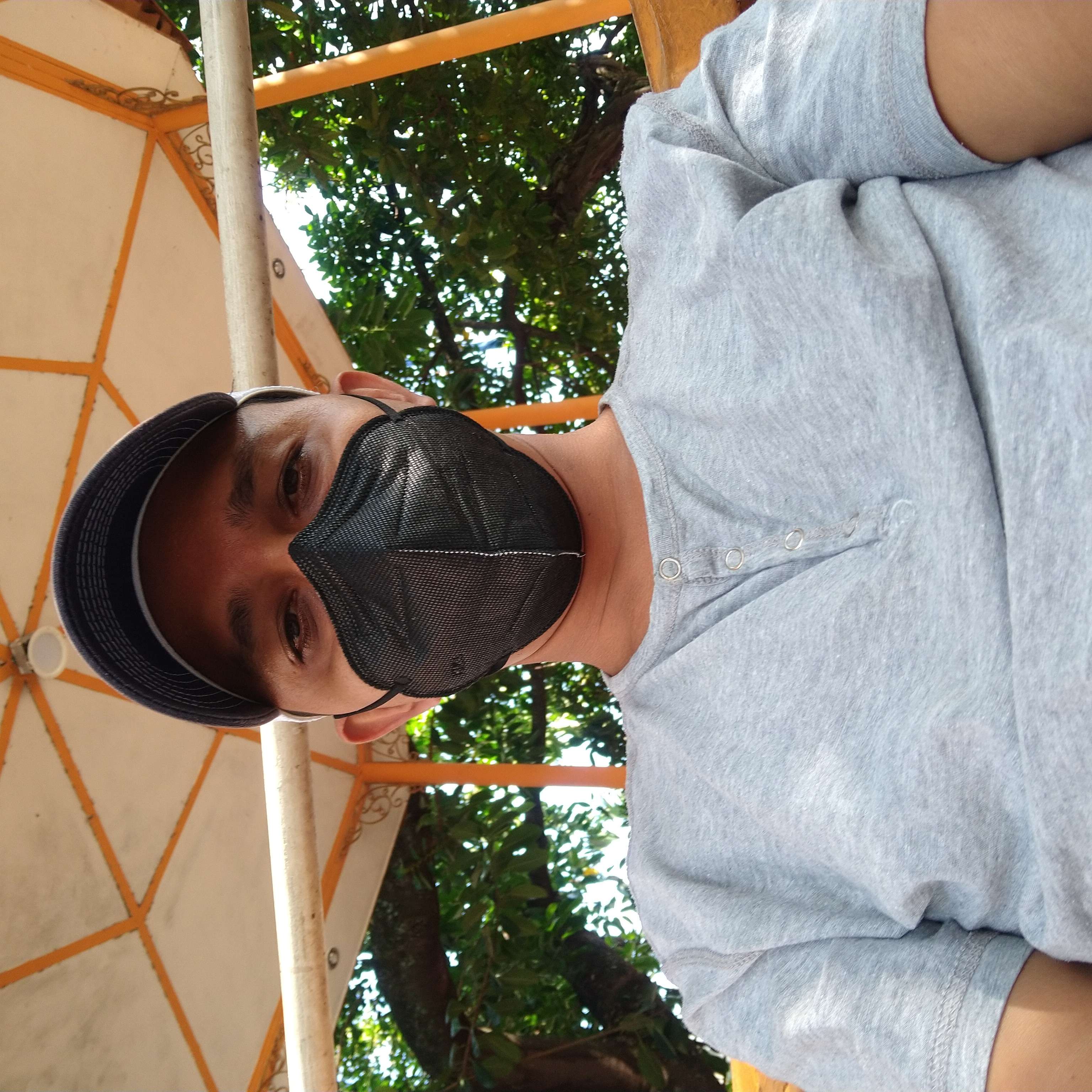 loverfans 198725Rober profile photo  