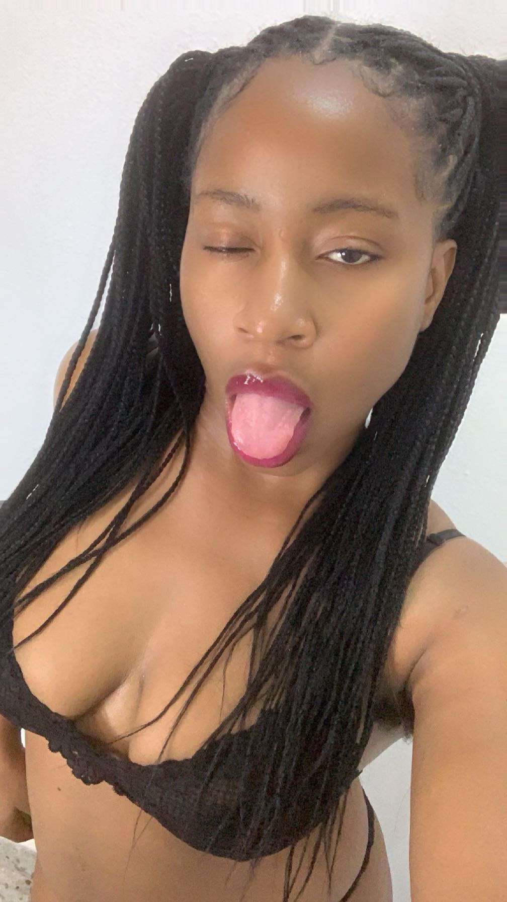 loverfans Mid Hairy Girl profile photo  