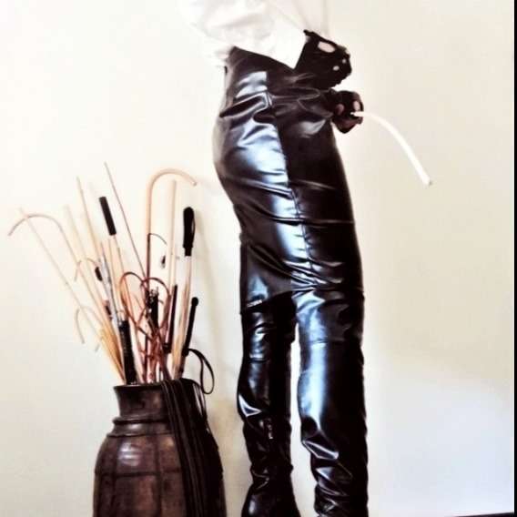 loverfans MistressMilanoBondage profile photo  