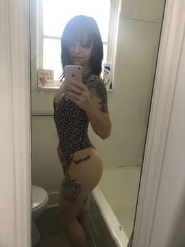 fancentro dawnsdirt profile photo  