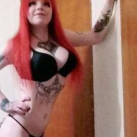 fancentro littleredjenny profile photo  