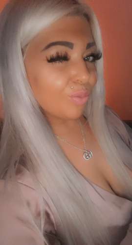 fancentro lanapearl profile photo  