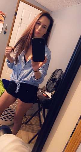 fancentro shy_cheyenne profile photo  