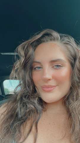 fancentro ellajane profile photo  