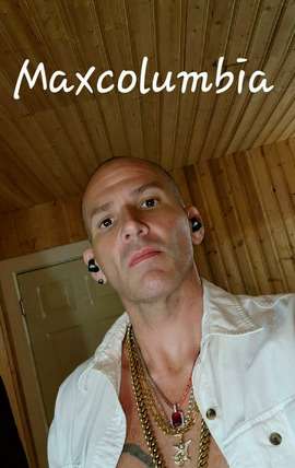 fancentro maxcolumbia profile photo  