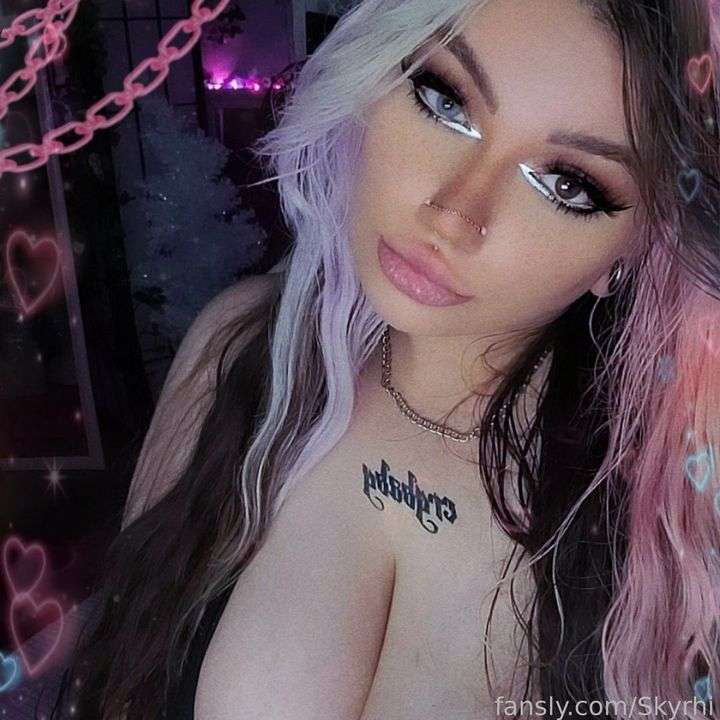 fansly Skyrhi profile photo  