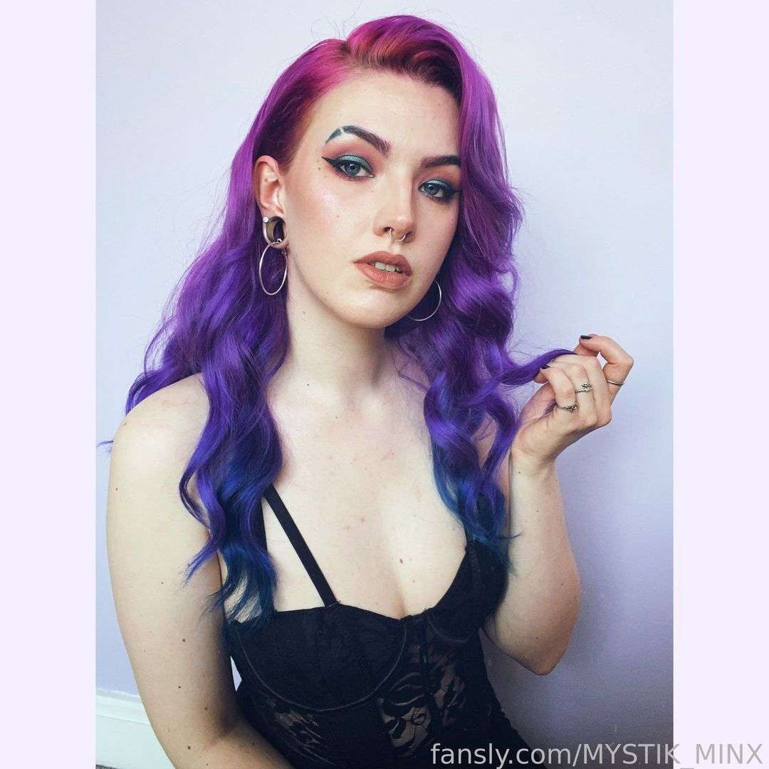 fansly MYSTIK MINX profile photo  