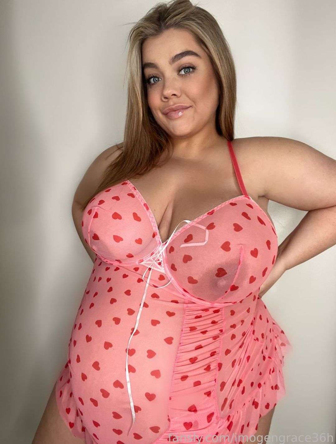 fansly Imogen Grace  profile photo  