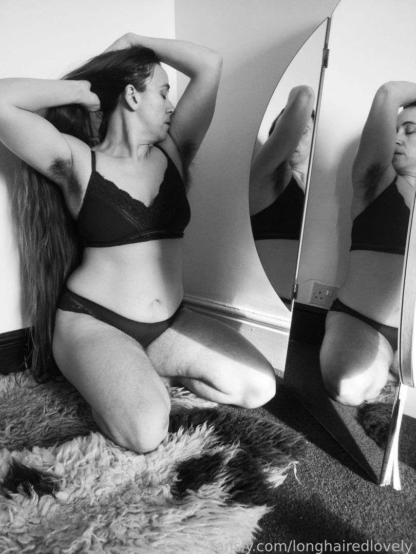 fansly longhairedlovely profile photo  