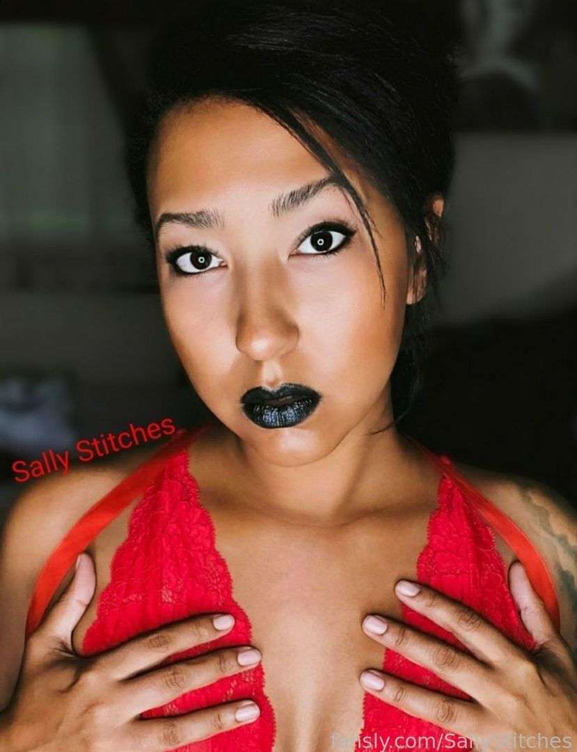 fansly Sally Stitches profile photo  
