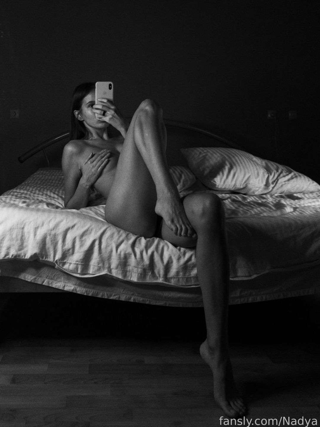 fansly Your sexy neighbour profile photo  