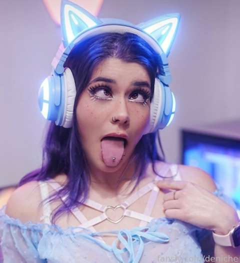 fansly Deniche profile photo  
