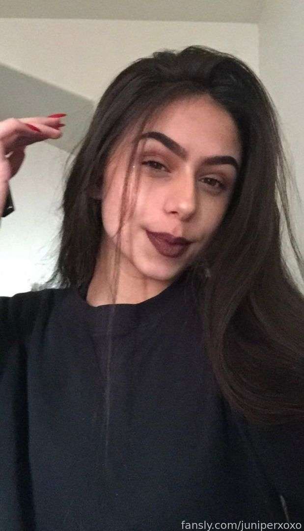 fansly juniperxoxo profile photo  