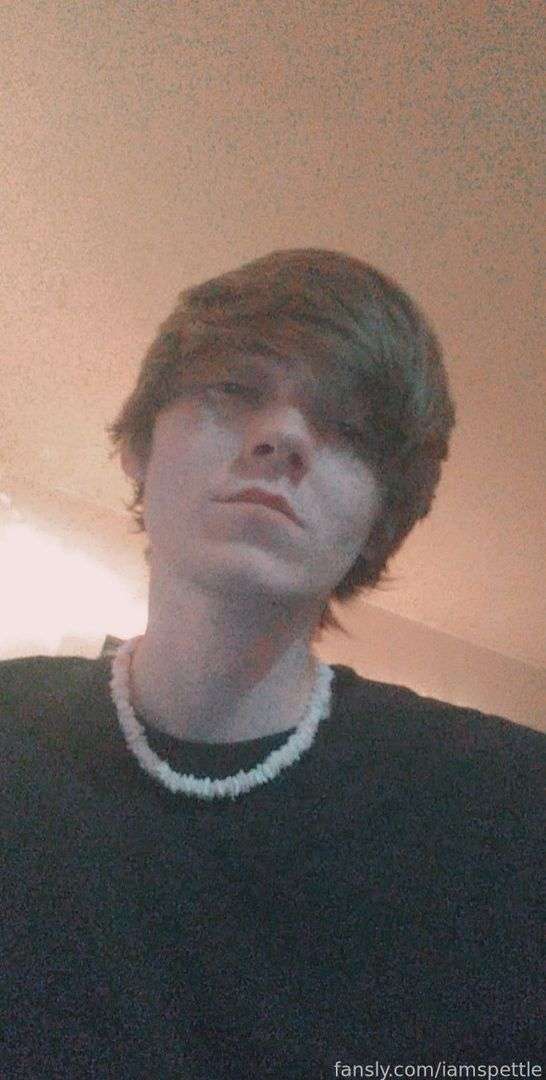 fansly iamspettle profile photo  