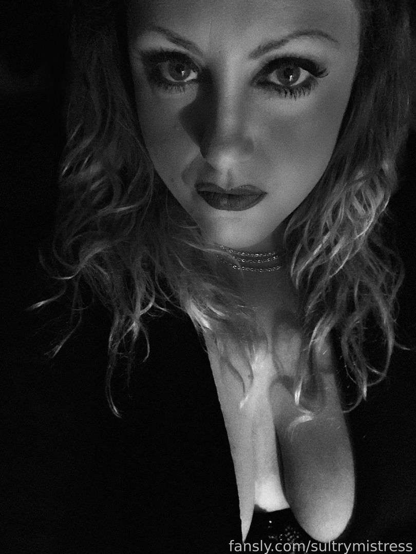 fansly SultryMistress profile photo  