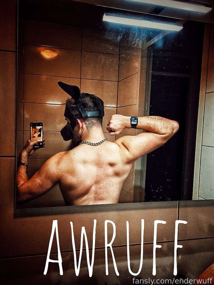 fansly enderwuff profile photo  