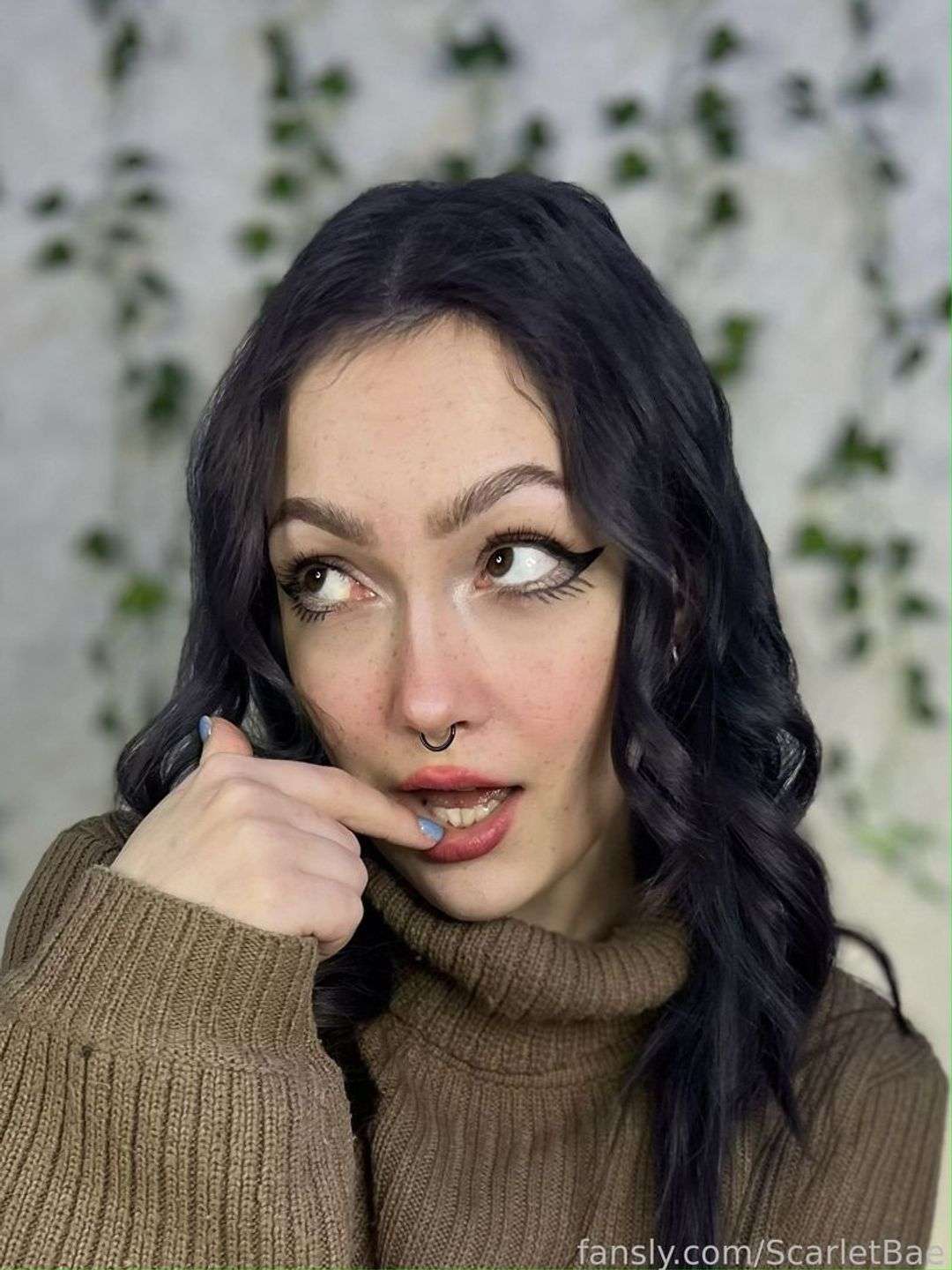 fansly ✨ScarletBae✨ profile photo  
