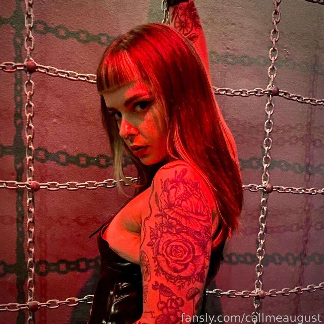 fansly MISS AUGUST profile photo  