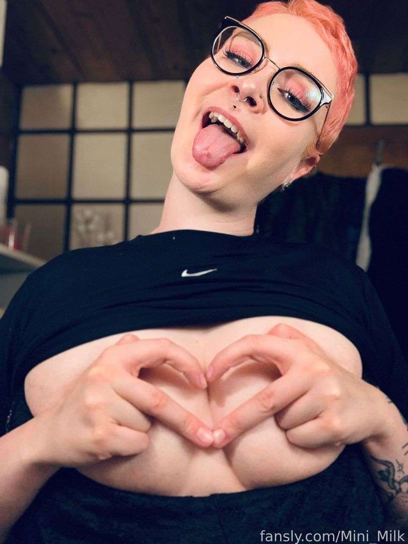 fansly Mini_Milk profile photo  