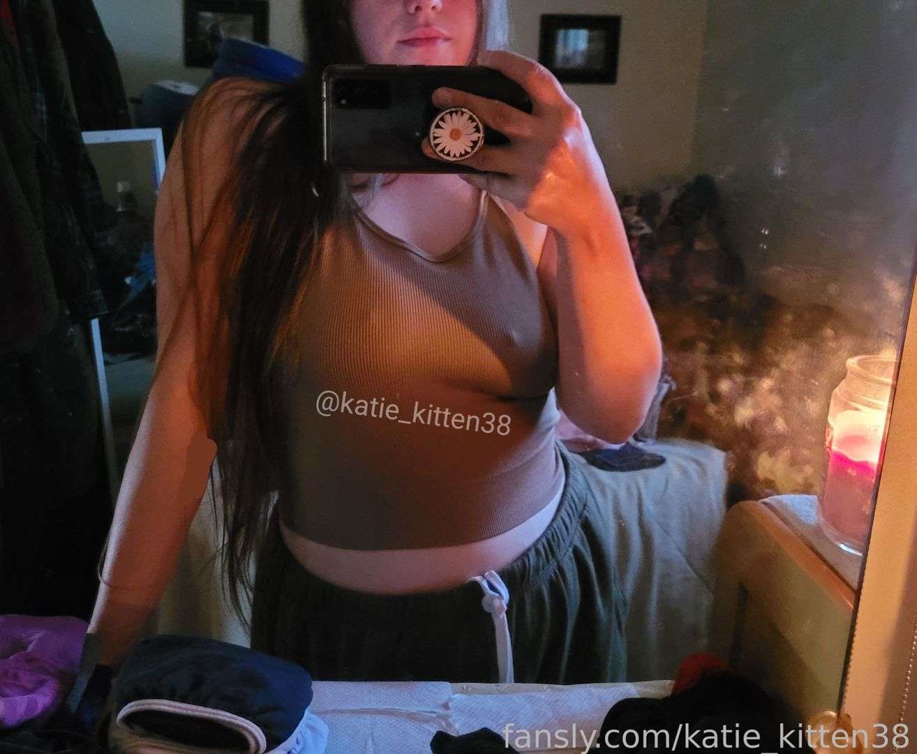 fansly katie_kitten38 profile photo  