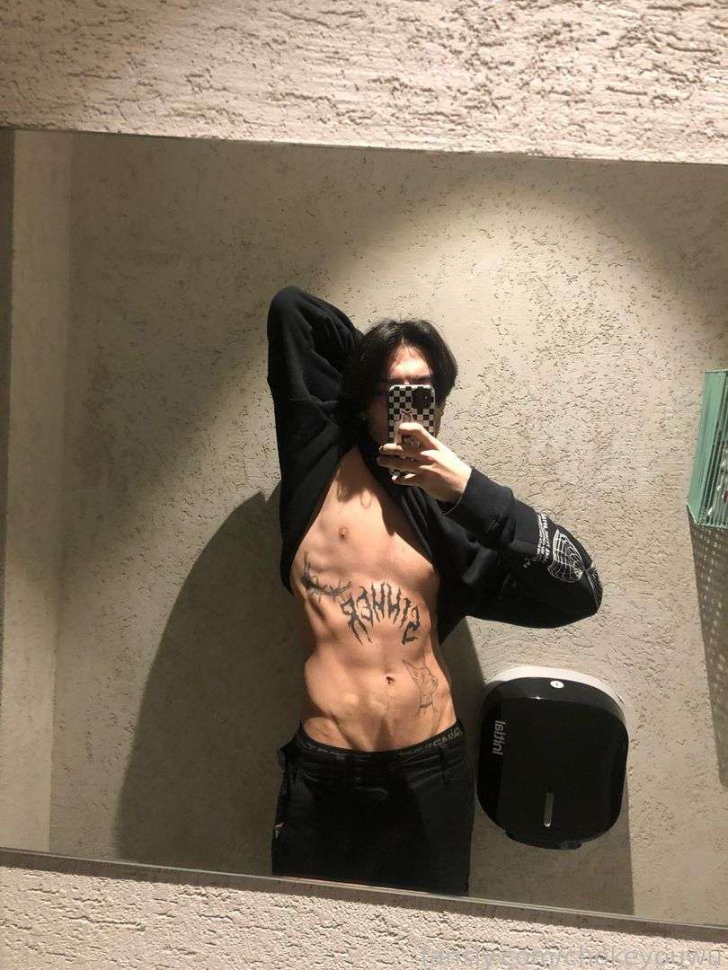 fansly Chokeyouwu profile photo  