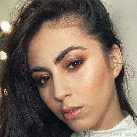 fansly diana_brite profile photo  
