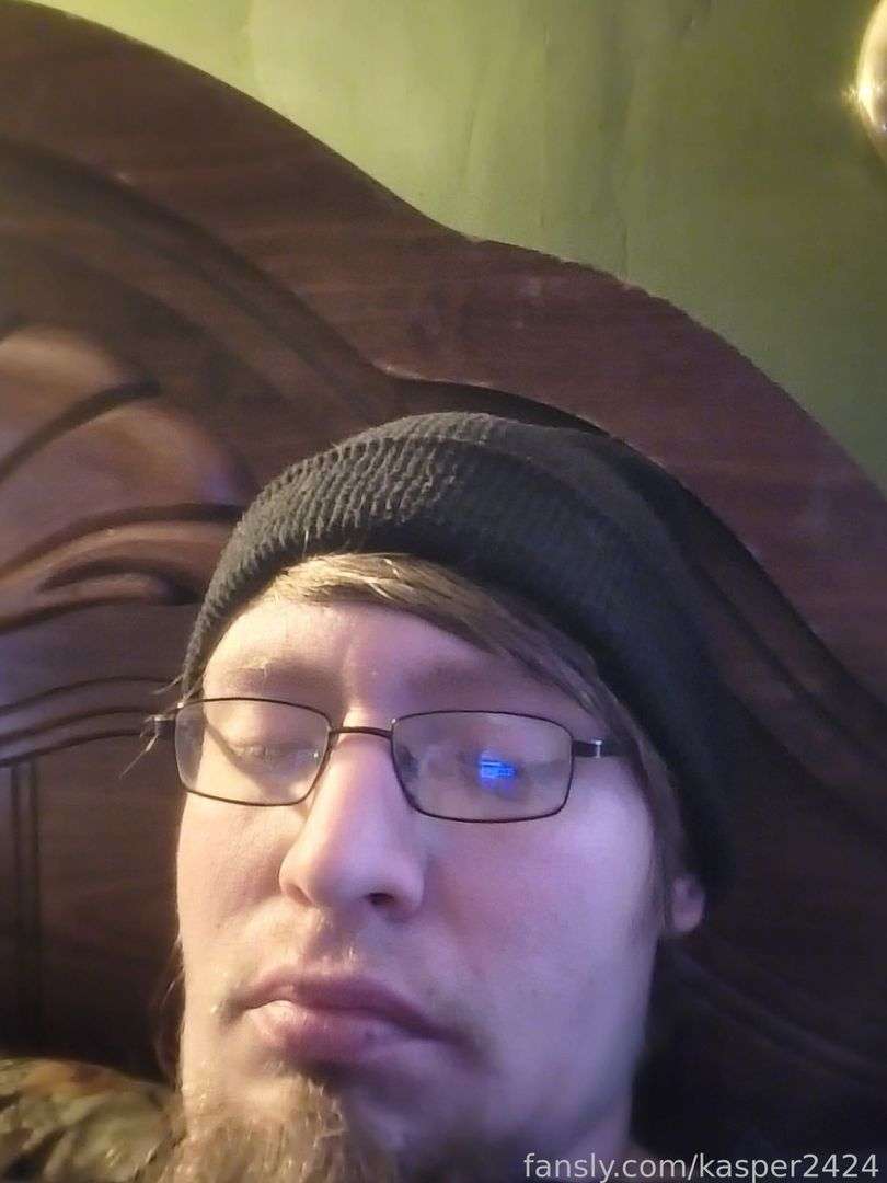 fansly kasper2424 profile photo  