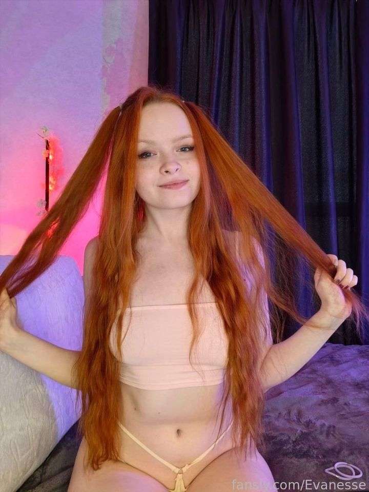 fansly Evanesse profile photo  