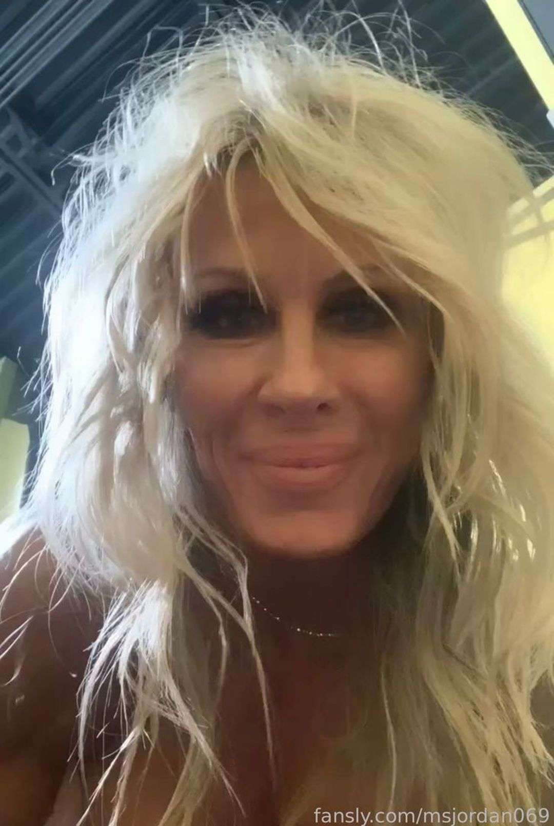 fansly msjordan069 profile photo  