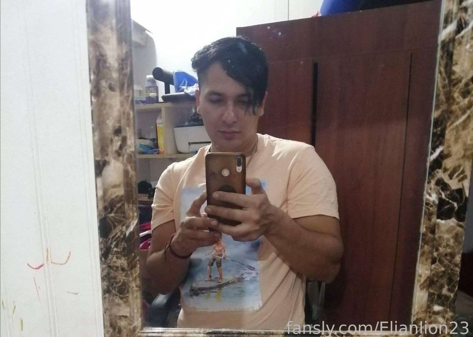 fansly Elianlion23 profile photo  