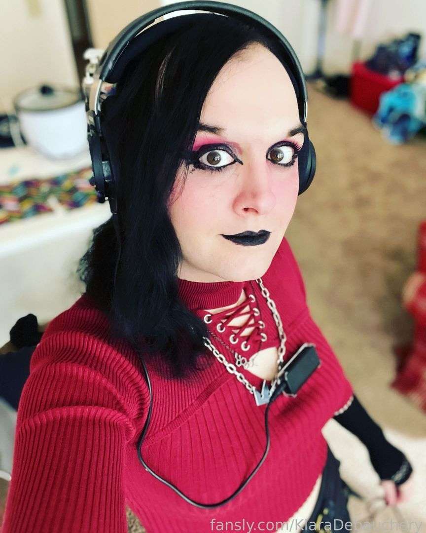 fansly KlaraDebauchery profile photo  