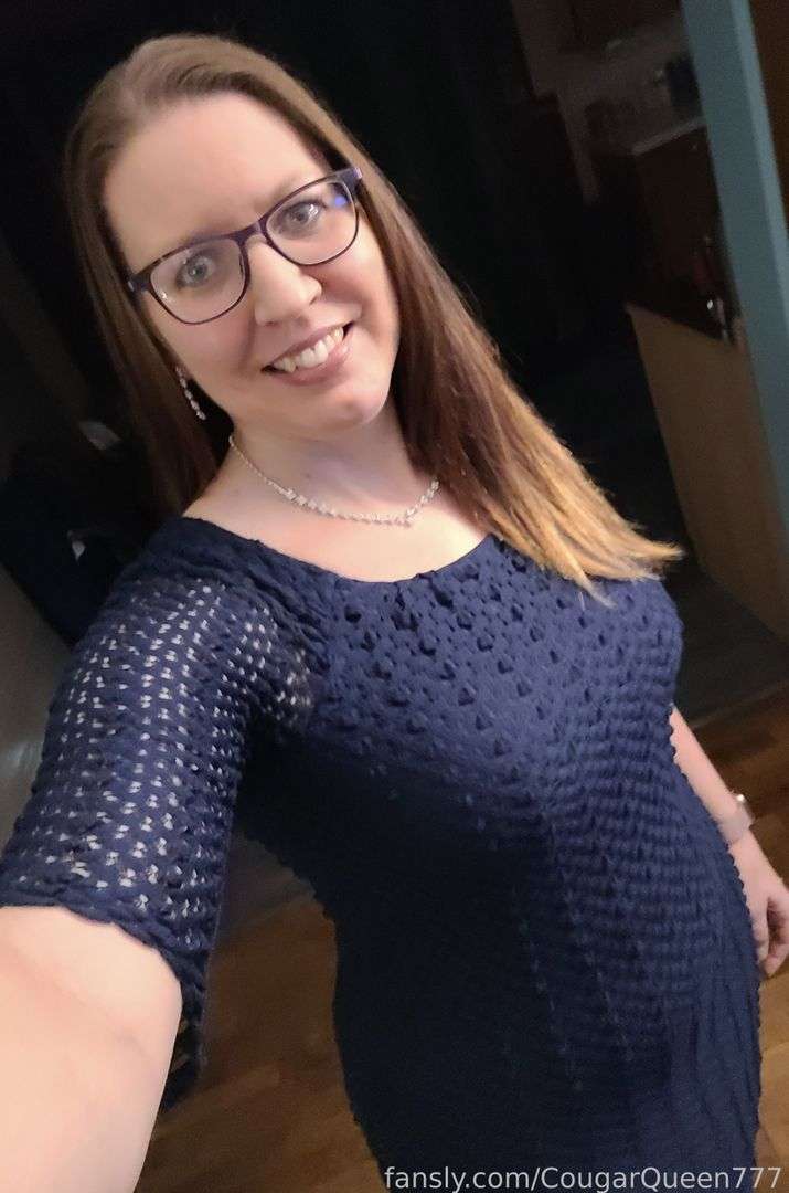 fansly CougarQueen777 profile photo  