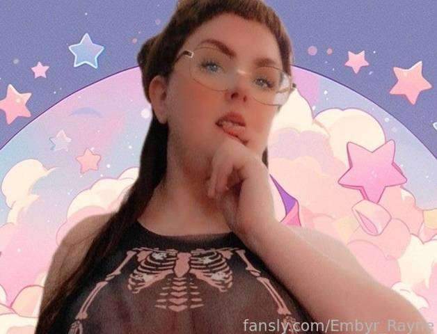fansly Embyr_Rayne profile photo  