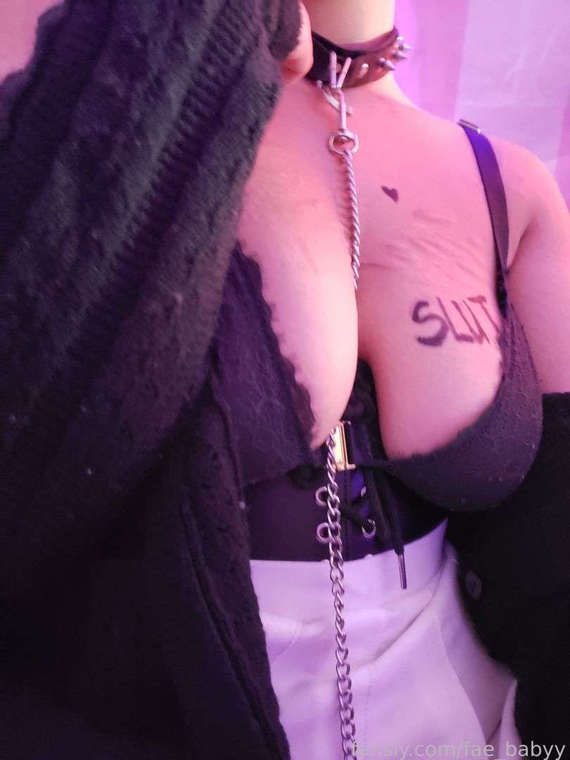fansly babyfae profile photo  