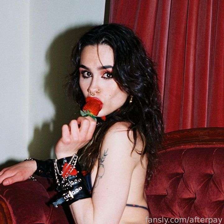 fansly afterpay profile photo  