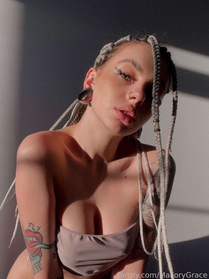 fansly MalloryGrace profile photo  