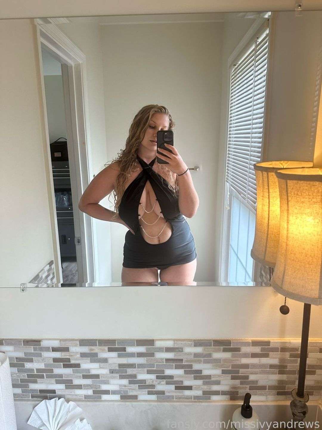 fansly missivyandrews profile photo  