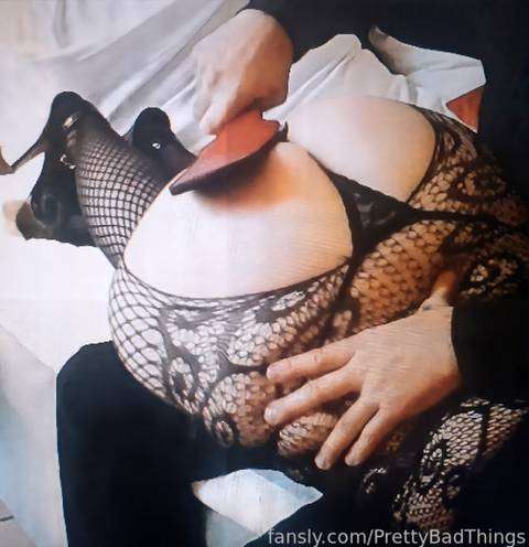 fansly PrettyBadThings profile photo  