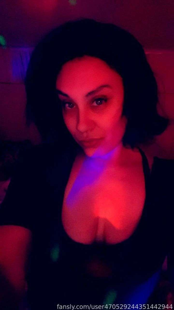 fansly Naomibaby69 profile photo  