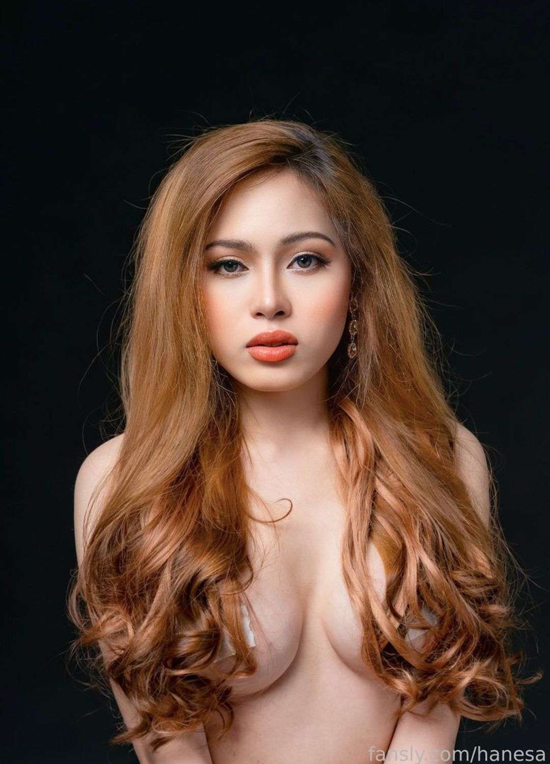 fansly Hanesa profile photo  