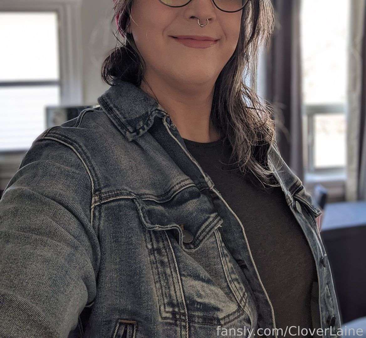 fansly CloverLaine profile photo  