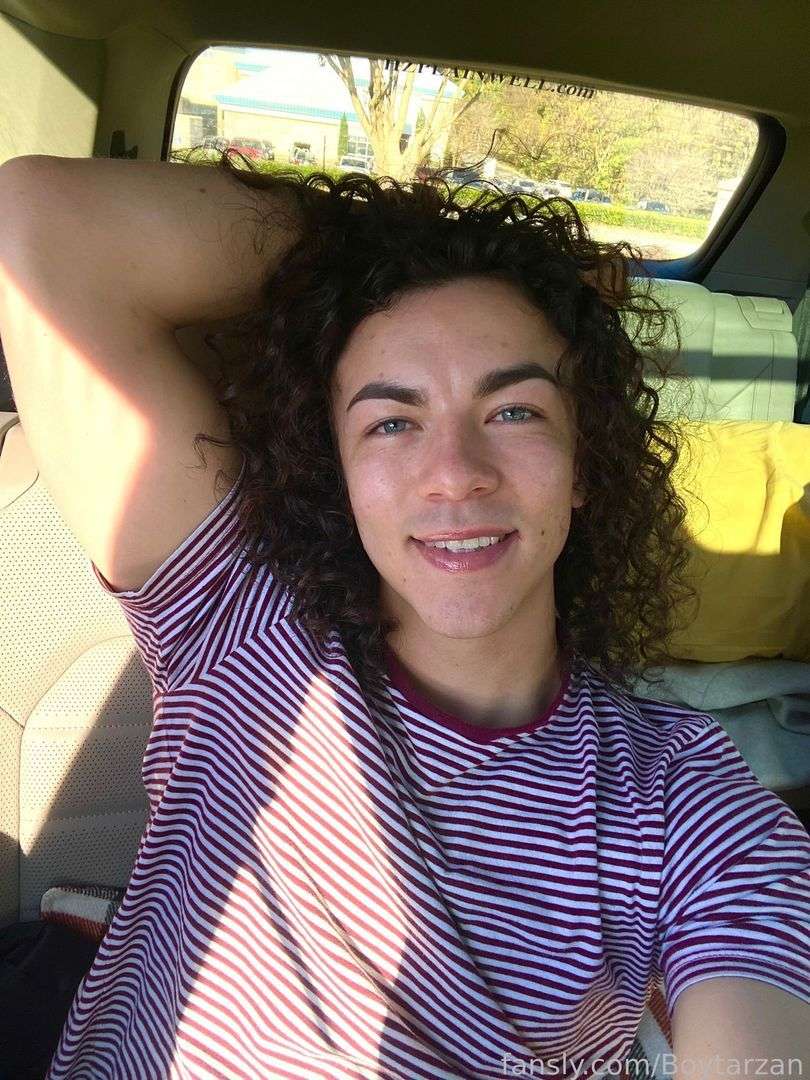 fansly Boytarzan profile photo  