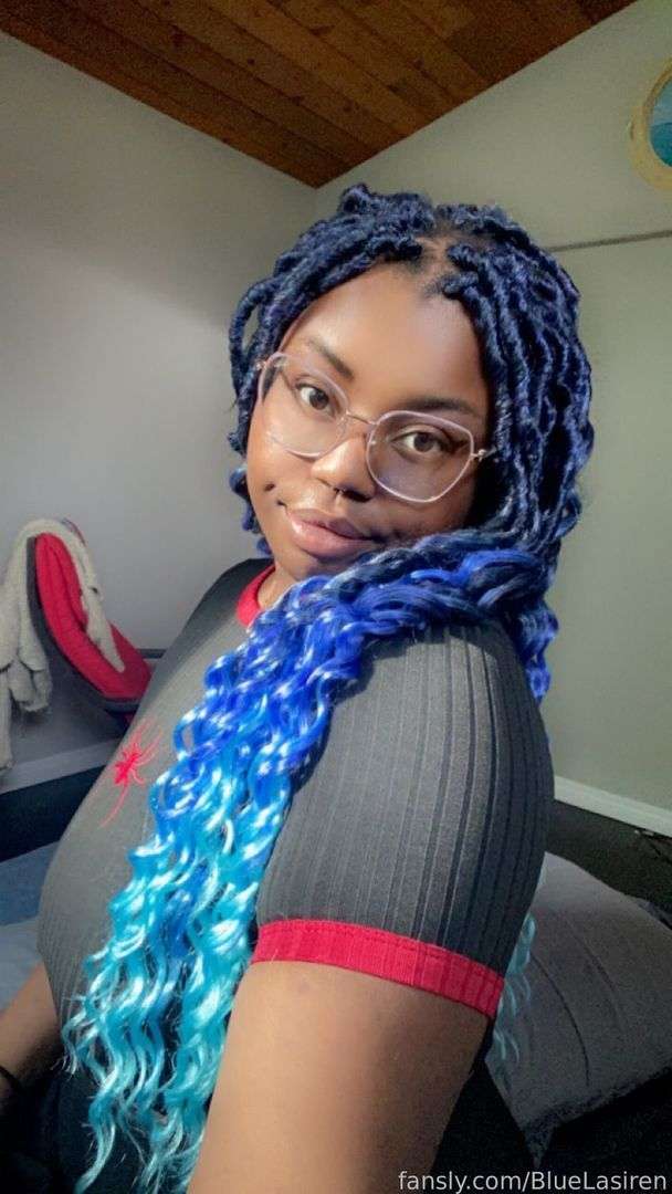 fansly BlueLaSiréne profile photo  