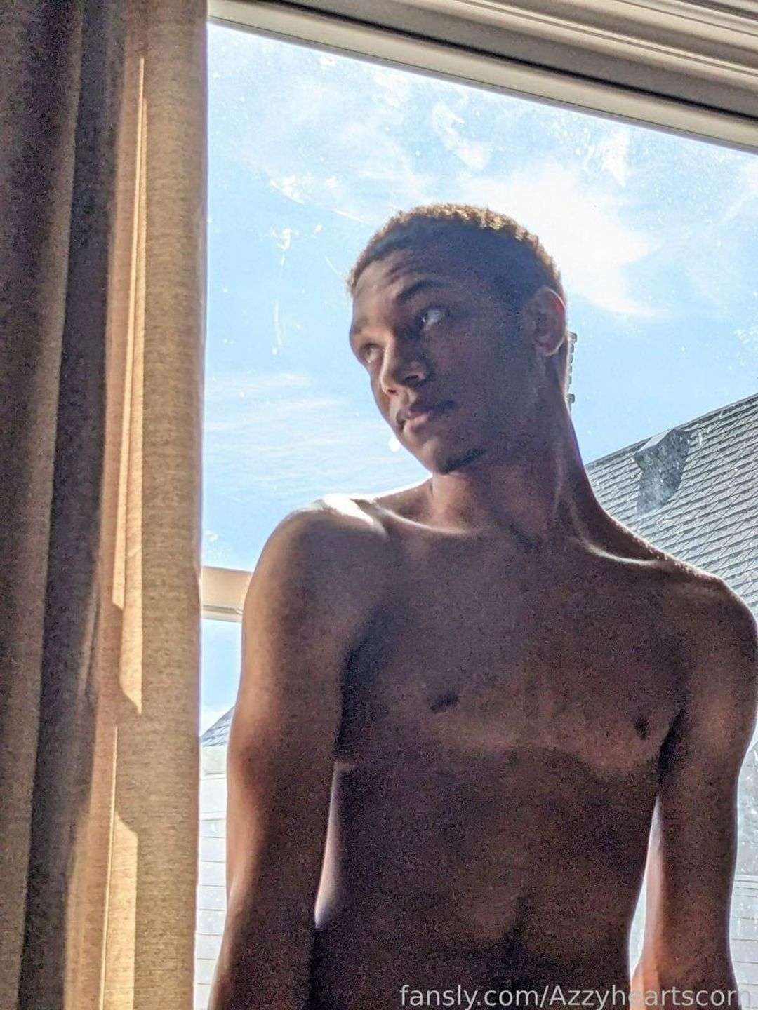 fansly Azzy profile photo  