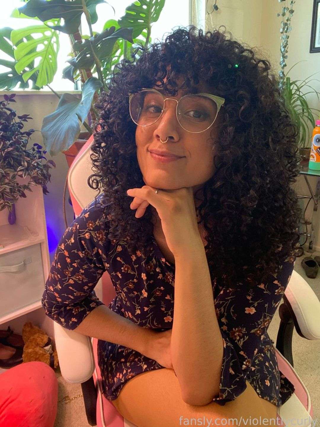 fansly violentlycurly profile photo  