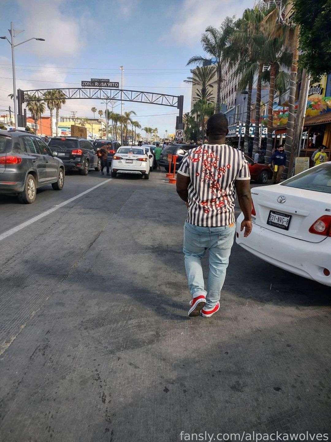 fansly TheyluvAlpacka profile photo  