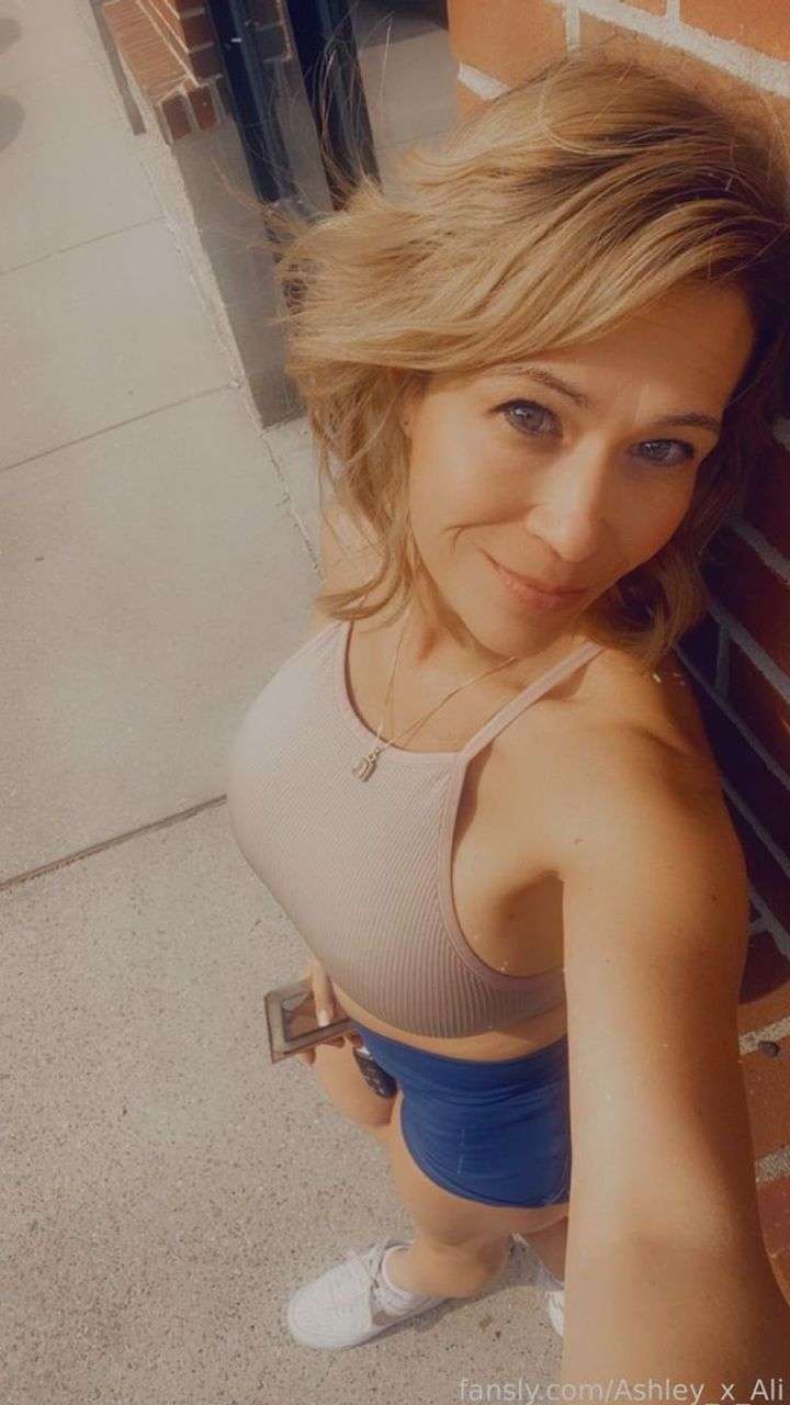 fansly Ashley  profile photo  