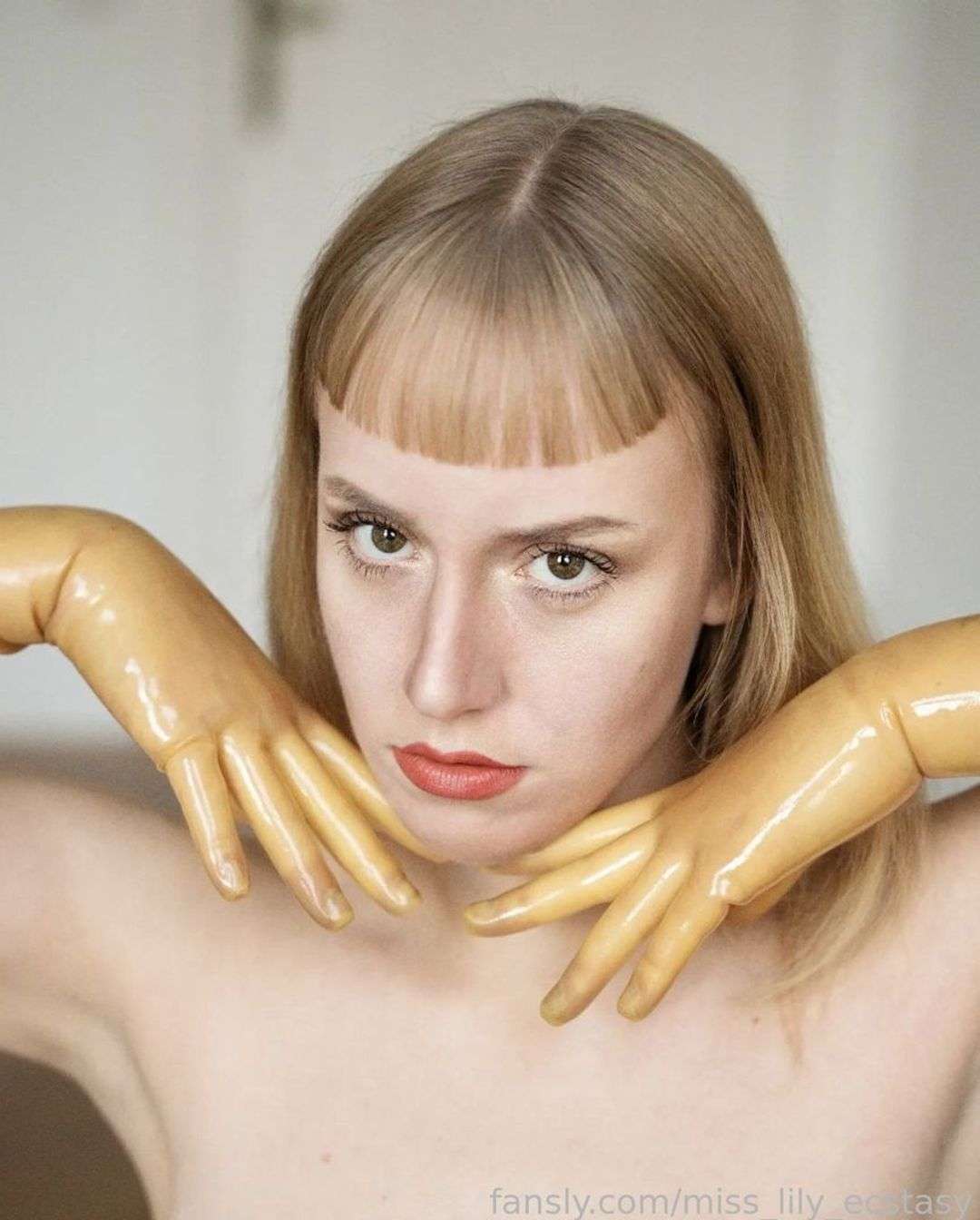 fansly Miss Lily Ecstasy profile photo  