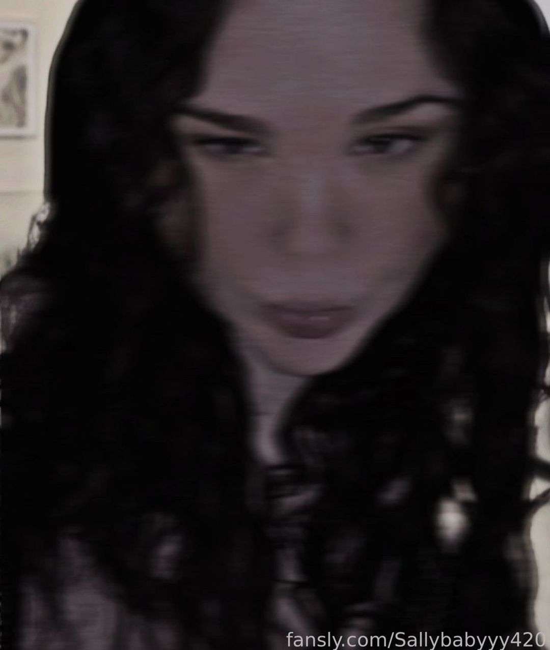fansly Sally  profile photo  