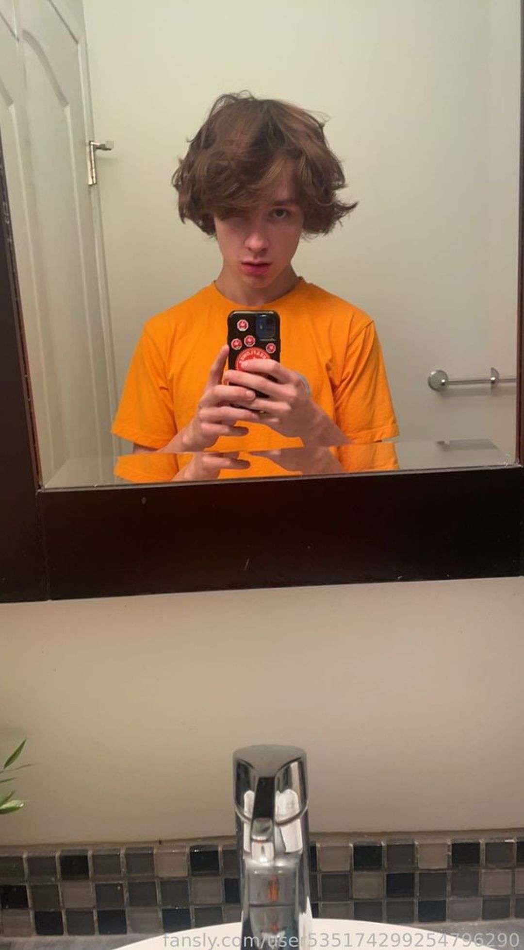 fansly Besttwinkxx profile photo  